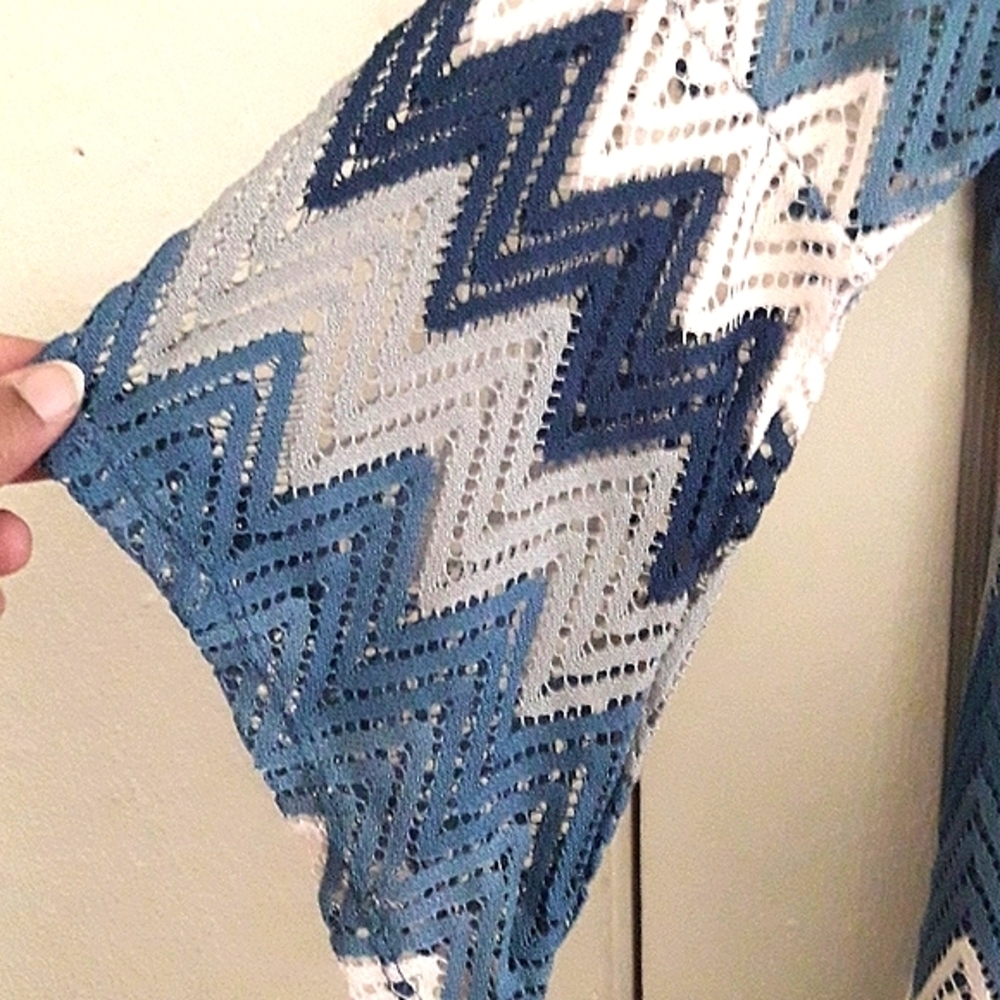 Tacera crocheted top S - Picture 4 of 6